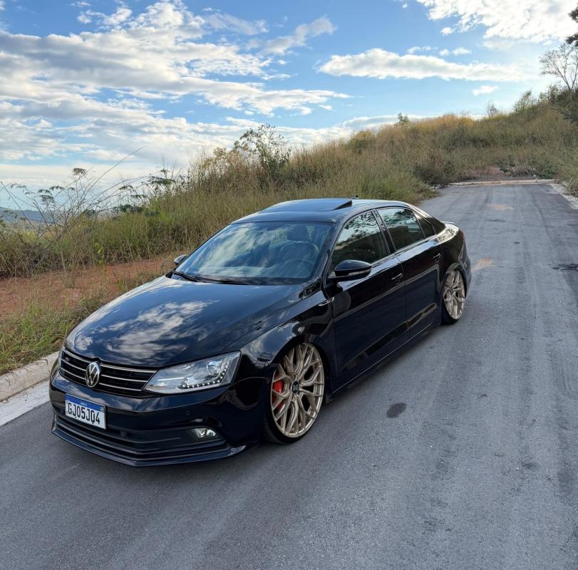 JETTA MALVADEZA